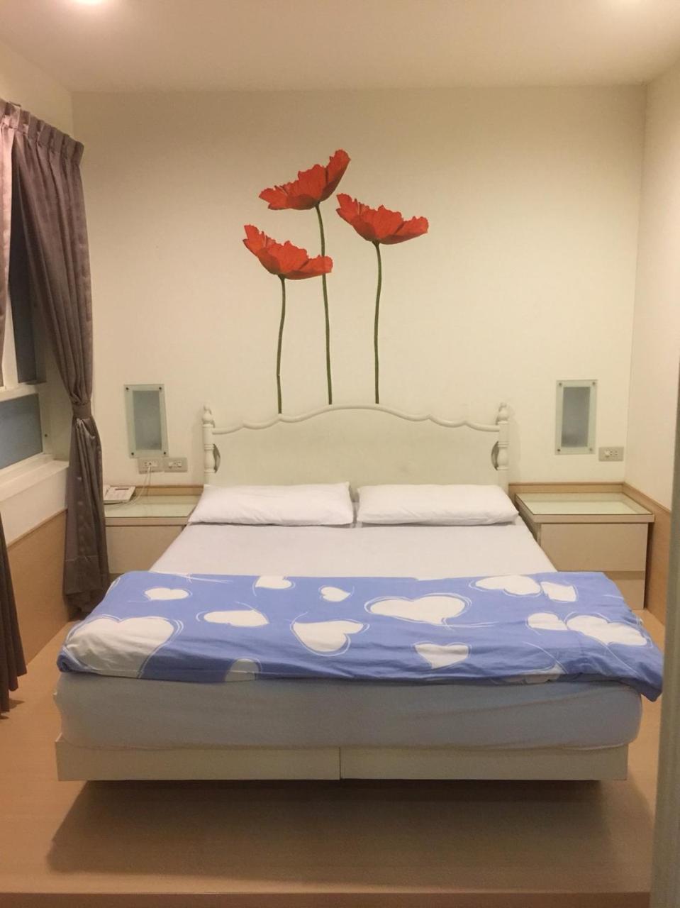 Hua Bin Hotel Yilan ภายนอก รูปภาพ